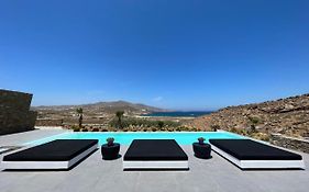 Black And White Villas Ftelia - Mykonos