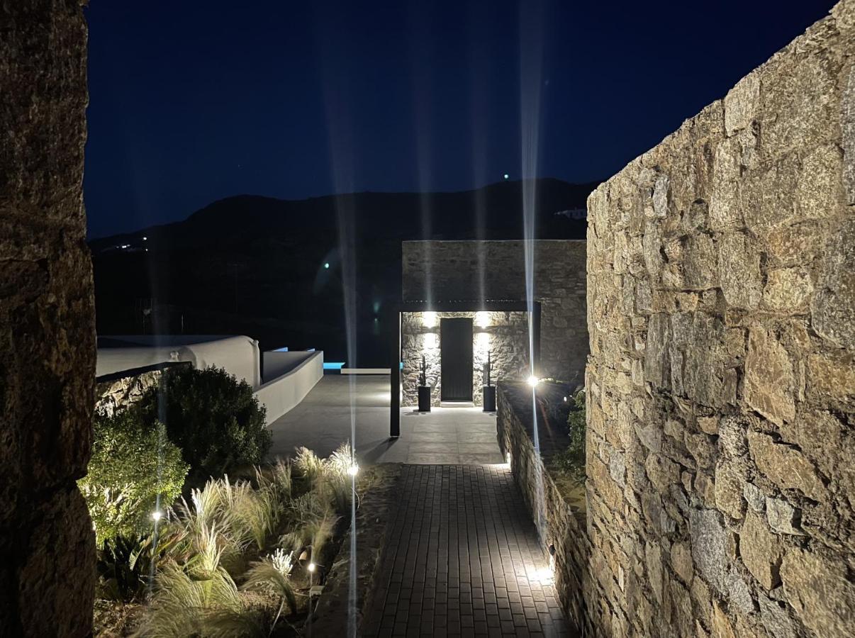 Black And White Villas Ftelia - Mykonos Mykonos Town Exterior photo