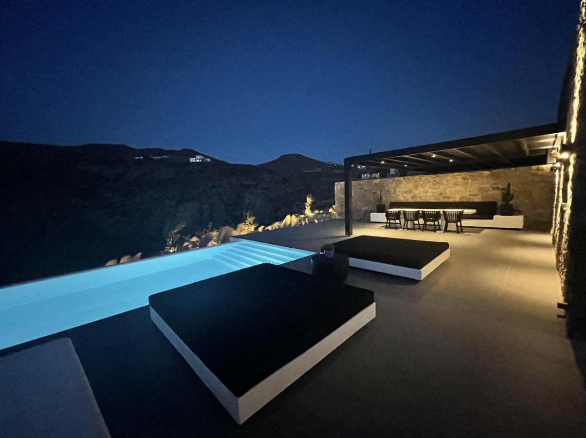 Black And White Villas Ftelia - Mykonos Mykonos Town Exterior photo